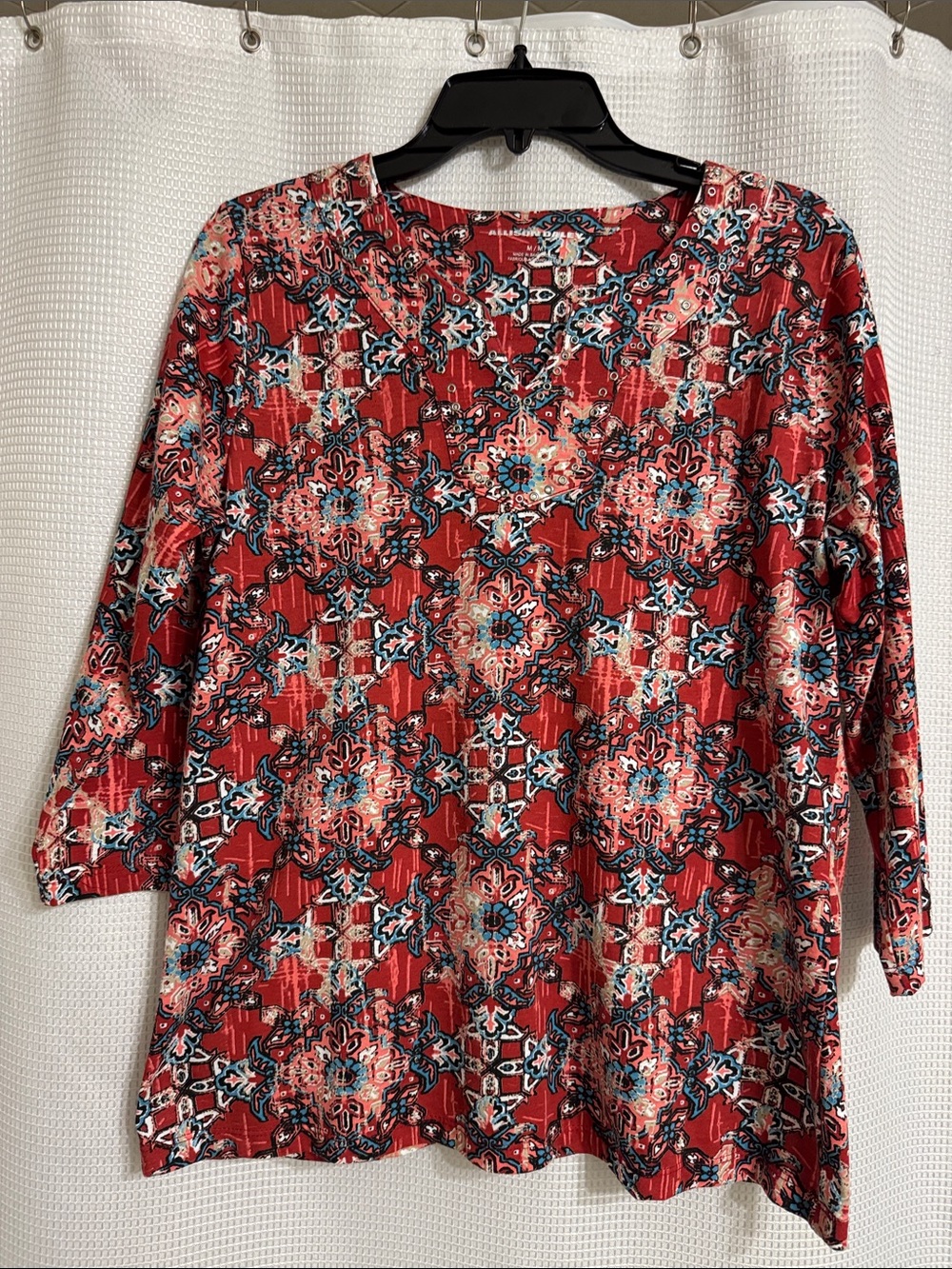 NWOT Allison Dailey top. Size M